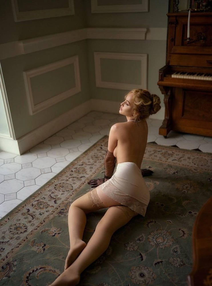 Индивидуалка Кристиночка фото № 2 в городе Белая Калитва