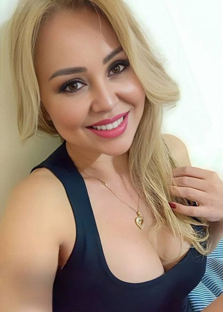 Индивидуалка Камилла главное фото в городе Белая Калитва 